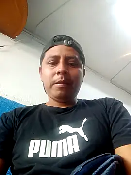 Snapshot of elburrotio chatting on April 6, 3:13 pm elburrotio online show from April 6, 3:13 pm