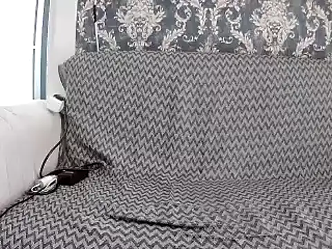 Snapshot of hakanbey33 chatting on February 27, 12:49 pm hakanbey33 online show from February 27, 12:49 pm