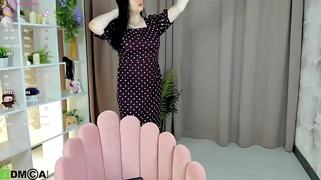 Snapshot of Monika_Martinezz chatting on March 5, 4:08 am Monika Martinezz online show from March 5, 4:08 am
