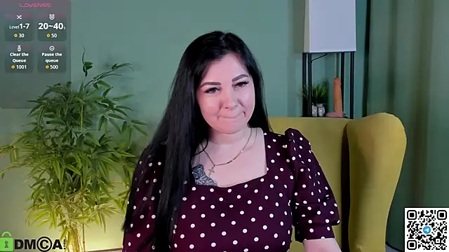 Snapshot of Monika_Martinezz chatting on March 27, 4:07 am Monika Martinezz online show from March 27, 4:07 am