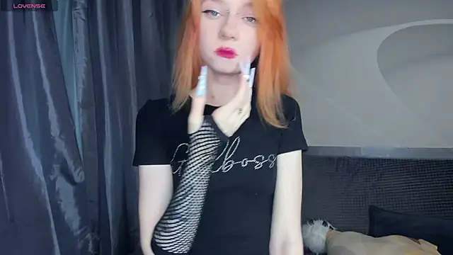 TarynPalek online show from June 18, 7:41 am