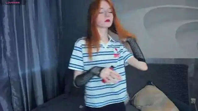 TarynPalek online show from July 5, 8:21 am