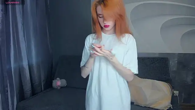 TarynPalek online show from July 10, 7:56 am