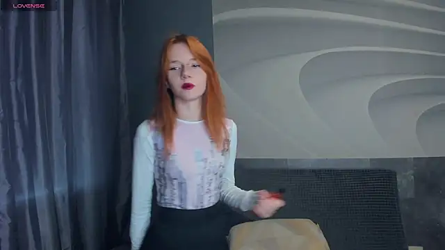 TarynPalek online show from July 11, 7:55 am