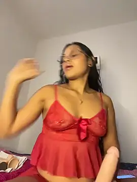 Snapshot of paulagomezz chatting on March 19, 7:29 pm paulagomezz online show from March 19, 7:29 pm