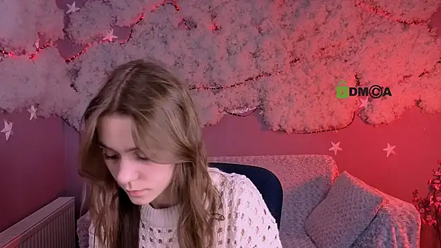 laurenmurrr online show from March 11, 1:39 pm