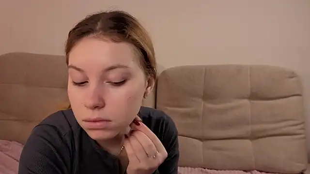 JadwigaTagliavia online show from March 1, 9:22 am