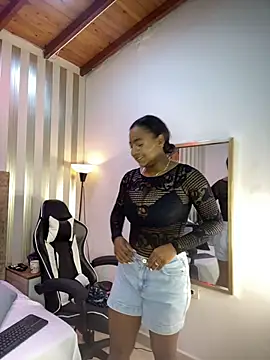 amara queen  online show from May 27, 11:51 am