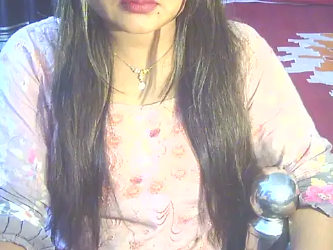 Nusrat Faria online show from February 9, 10:25 pm