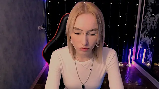 crybambi online show from February 10, 6:17 am