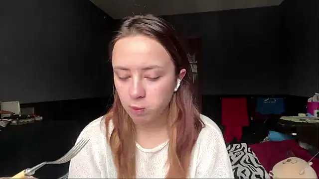 LimbAlice online show from February 2, 9:30 am