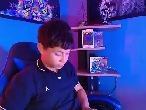 AlexDuMontt online show from February 13, 3:35 am