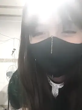 Snapshot of dieciochoyundia chatting on February 14, 1:46 am dieciochoyundia online show from February 14, 1:46 am