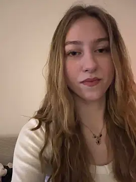 romyxxs online show from February 2, 8:18 pm