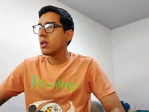 Snapshot of NickFin chatting on March 17, 3:37 pm NickFin online show from March 17, 3:37 pm