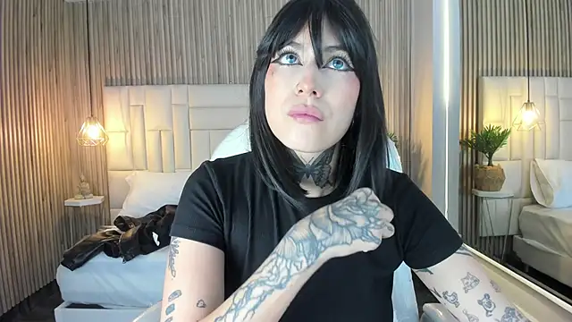 Ravenn21x online show from February 27, 11:32 am