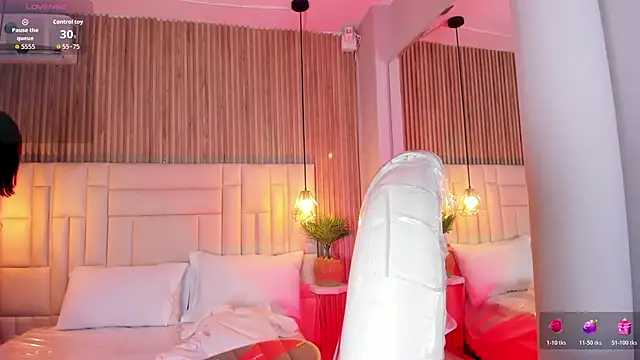 Ravenn21x online show from March 5, 11:39 am