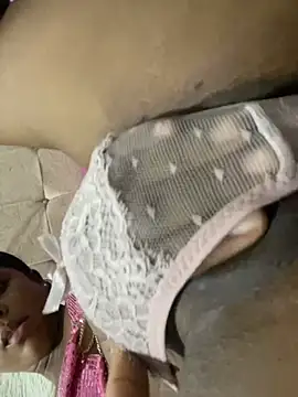 LIA PARKERR online show from February 27, 3:17 am