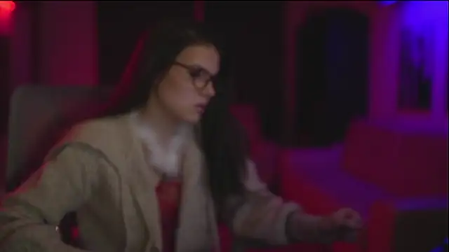 kiara danger online show from February 7, 5:11 am