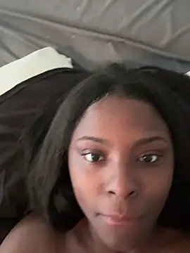 blackcandycrush online show from April 4, 8:17 pm