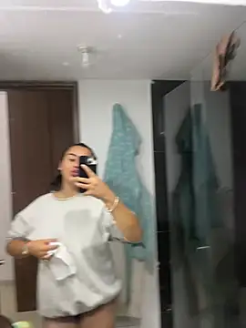 Ammyr osse online show from February 11, 3:00 am