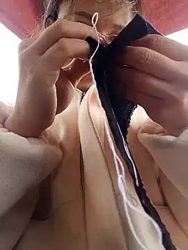 sushi-asa online show from February 19, 7:04 am