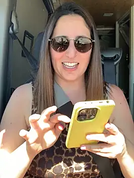 Snapshot of Maya_Brooke chatting on April 16, 2:07 pm Maya Brooke online show from April 16, 2:07 pm