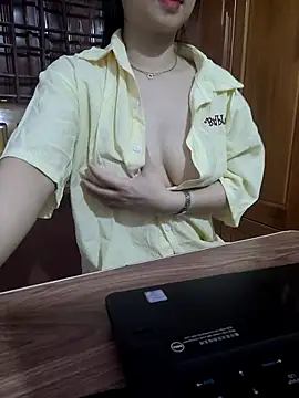 NinaKey online show from July 23, 3:37 am