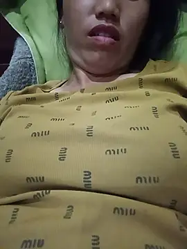 Snapshot of hot-luna- chatting on June 8, 1:44 pm hot-luna- online show from June 8, 1:44 pm