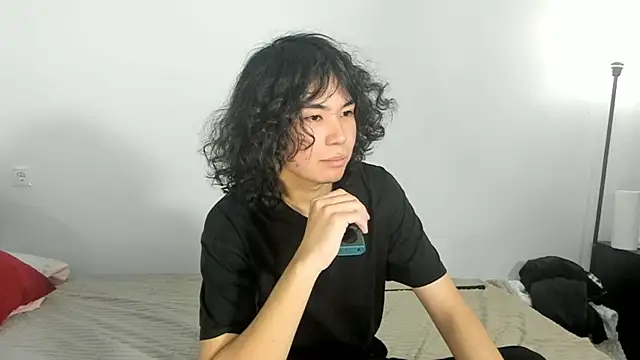 Snapshot of Gentle_Flash chatting on May 7, 5:35 am Gentle Flash online show from May 7, 5:35 am