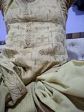 Snapshot of Madhubala6 chatting on February 22, 5:19 am Madhubala6 online show from February 22, 5:19 am