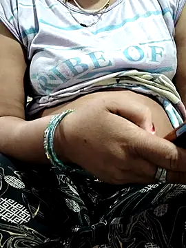 Snapshot of Madhubala6 chatting on March 28, 3:50 am Madhubala6 online show from March 28, 3:50 am