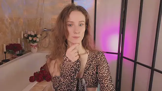Snapshot of AriaLiko chatting on May 8, 8:14 pm AriaLiko online show from May 8, 8:14 pm