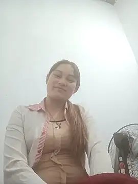 Momo-biki online show from February 4, 1:28 pm