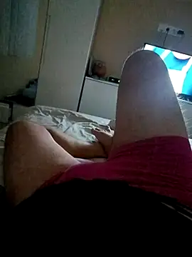 latya111 online show from February 5, 9:30 pm