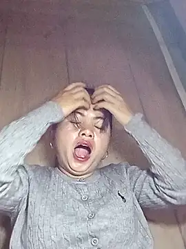 emlylyxinh online show from January 31, 9:46 pm