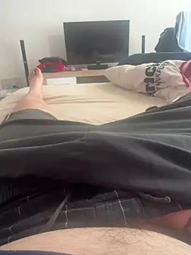 DasmannlicheModel online show from June 21, 2:41 pm