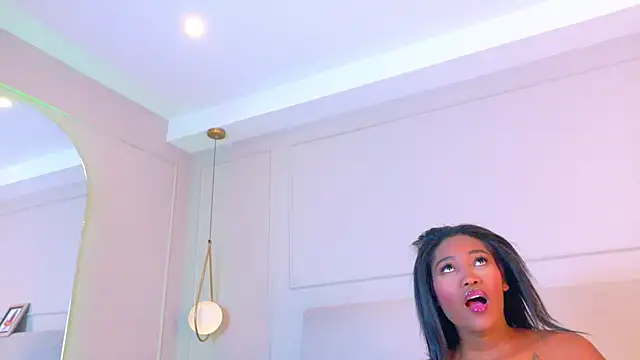 JosselynBrown online show from February 23, 11:40 am