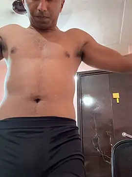 pradeep8704 online show from July 14, 8:30 am