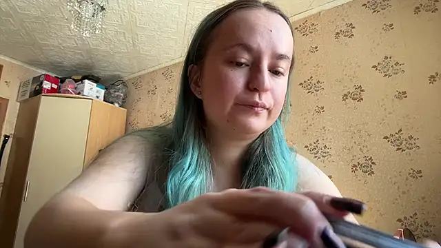 Snapshot of Bubblegum_Tempt chatting on March 7, 7:05 am Bubblegum Tempt online show from March 7, 7:05 am