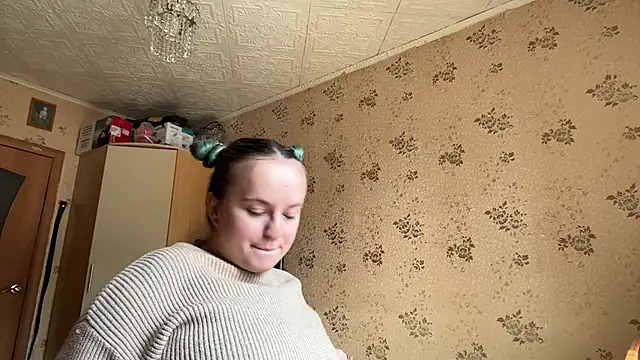 Snapshot of Bubblegum_Tempt chatting on March 15, 7:14 am Bubblegum Tempt online show from March 15, 7:14 am