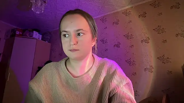 Snapshot of Bubblegum_Tempt chatting on March 20, 7:02 am Bubblegum Tempt online show from March 20, 7:02 am