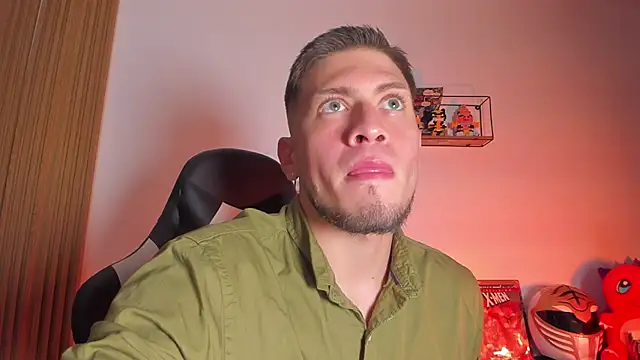 SebastianMaximoff  online show from February 14, 8:49 pm