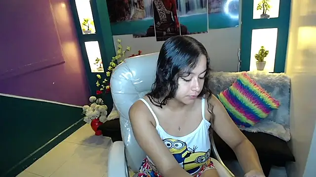 Snapshot of gygy_fox_09 chatting on February 14, 12:46 pm gygy fox 09 online show from February 14, 12:46 pm