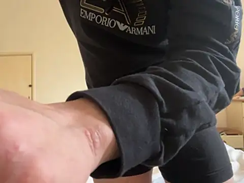 malcolm2334 online show from April 4, 12:57 pm