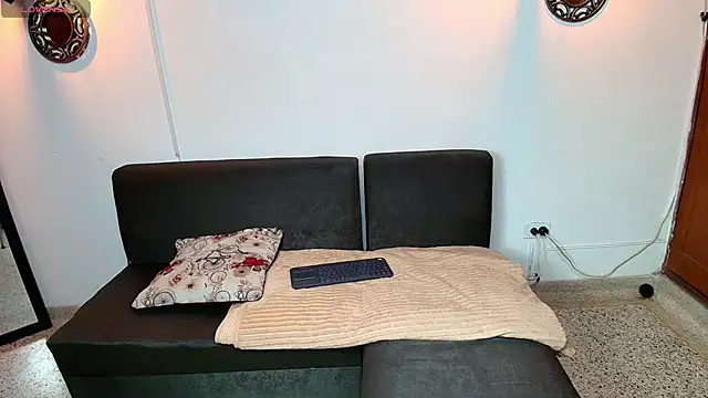 cleo  nile online show from February 1, 1:20 pm