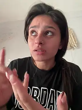 Snapshot of madison90 chatting on February 21, 9:16 pm madison90 online show from February 21, 9:16 pm