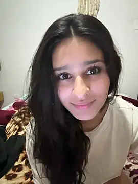 Snapshot of madison90 chatting on May 20, 1:45 am madison90 online show from May 20, 1:45 am