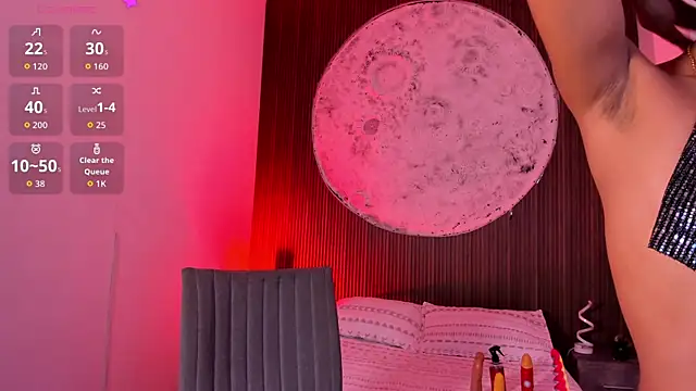 JazminRusso  online show from June 20, 6:49 am