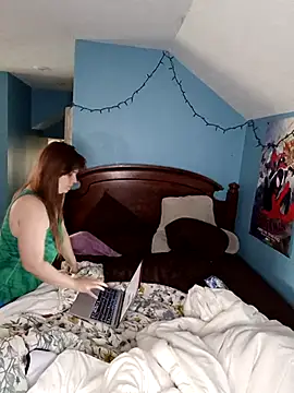 YourGirl247365 online show from April 5, 6:16 pm